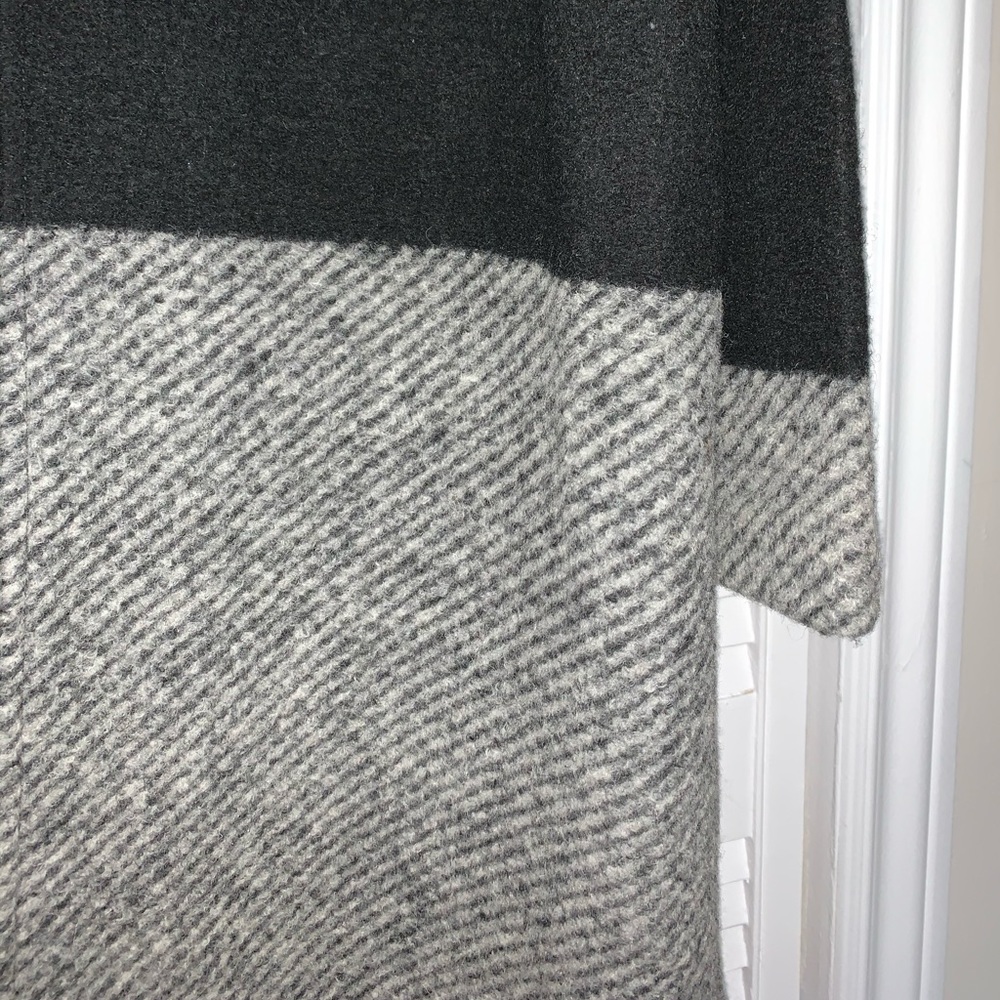 Coat - Picture 2 of 2